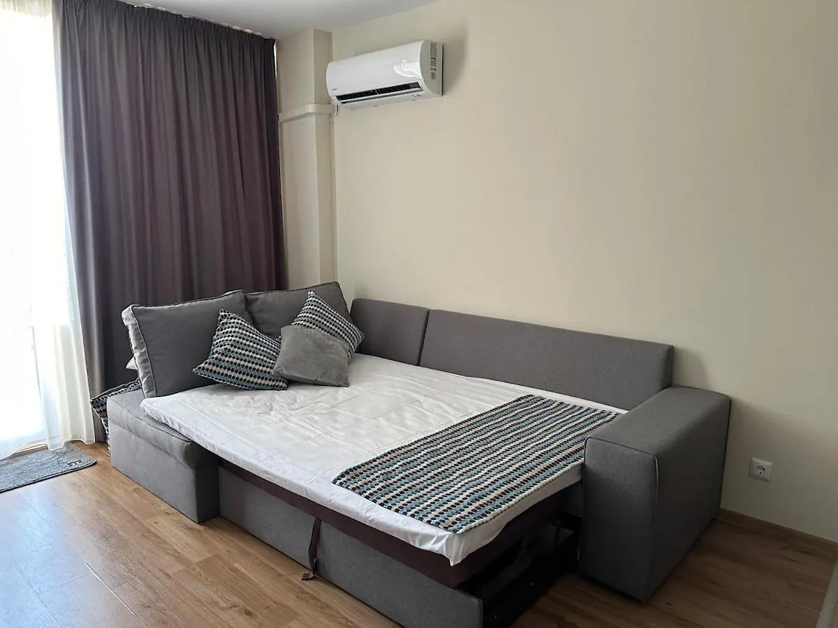Apartment Lazur, Flora Beach Resort 포마리