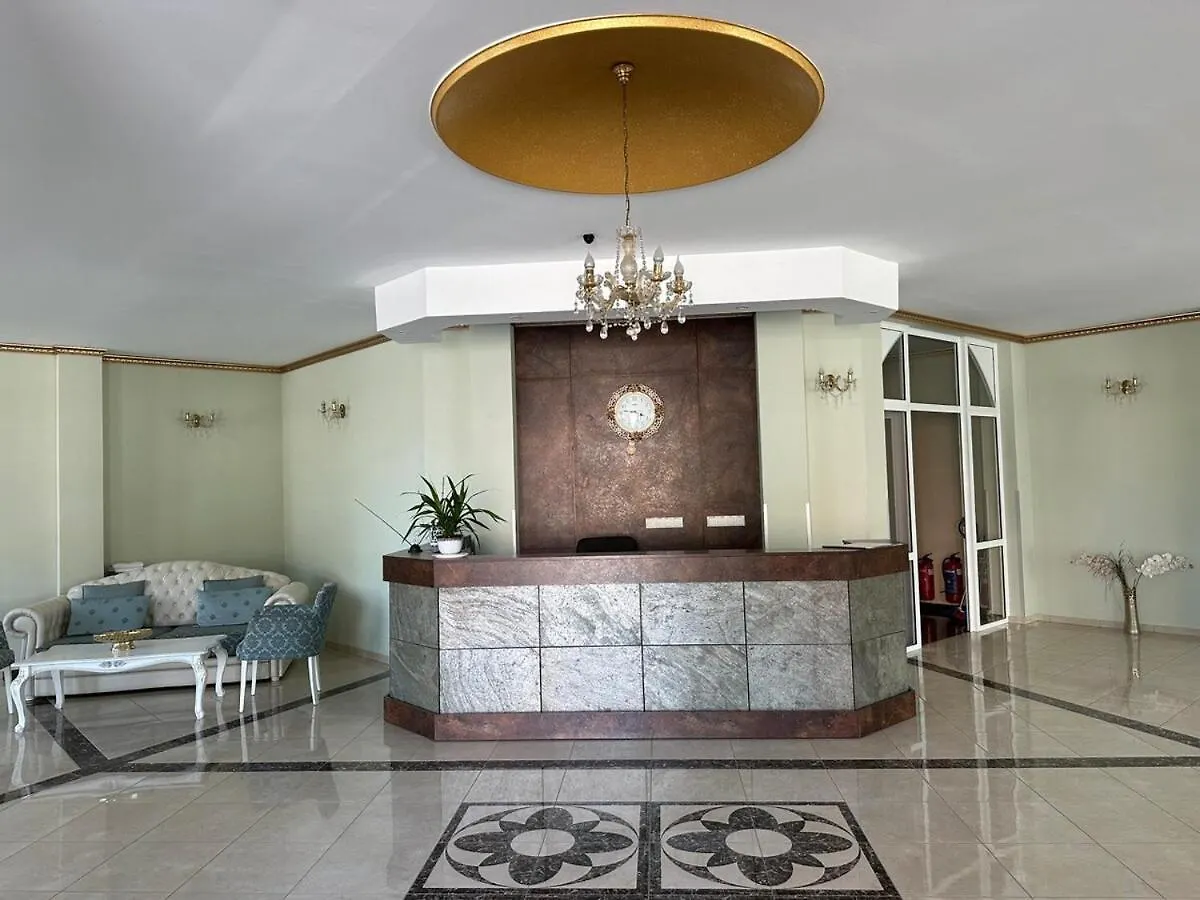 Apartment Lazur, Flora Beach Resort 포마리
