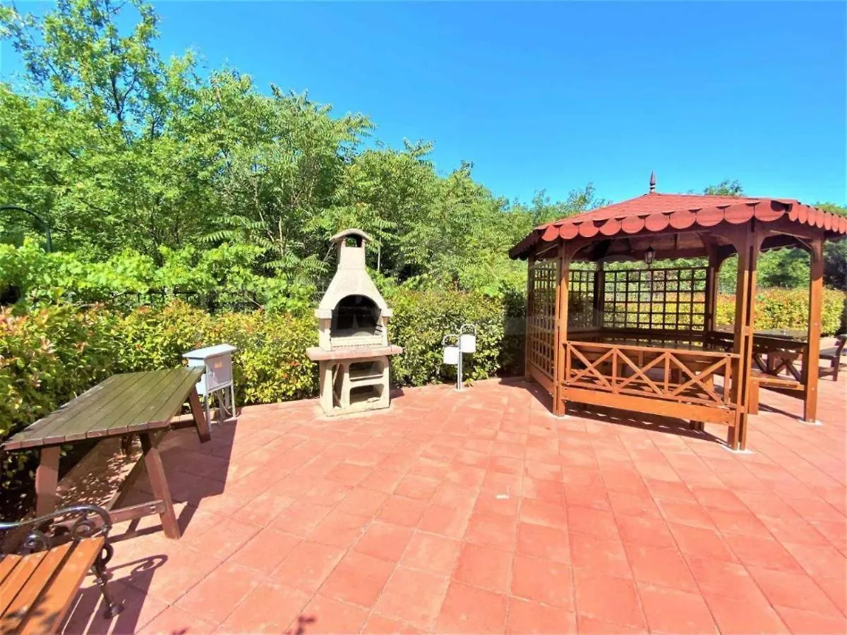 Apartment Lazur, Flora Beach Resort 포마리 불가리아